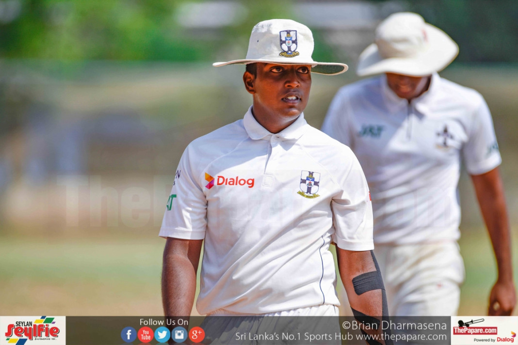 Nallapperuma shines for Thomians; Arosha tons for Bandaranayake