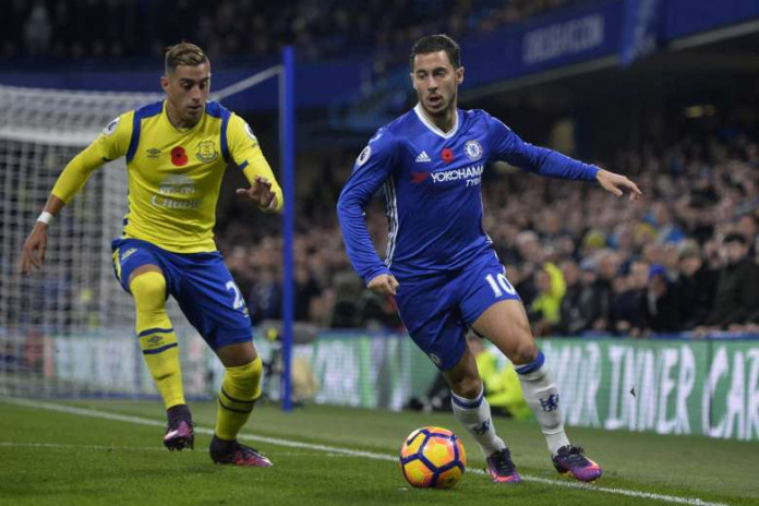 Chelsea's Eden Hazard (right) was the star of the night as his team pummelled Everton.PHOTO: REUTERS