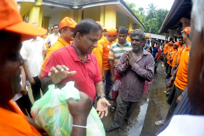 Sri Lanka Cricket disperse flood-aids worth millions