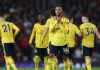 පසුපසින් හඹා ආ Arsenal ගෝල සම කරයි
