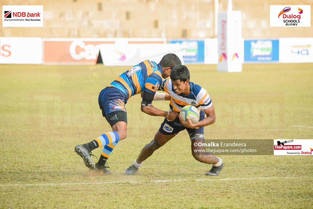 Photos : St.Peter's College vs Vidyartha College - Dialog Schools Rugby ...