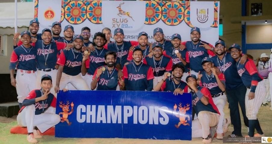 Victorious University of Sri Jayewardenepura outfit