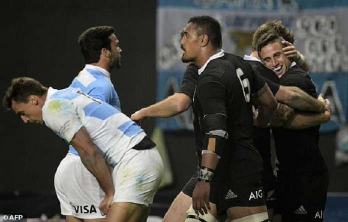 All Blacks stick up for under-pressure Pumas